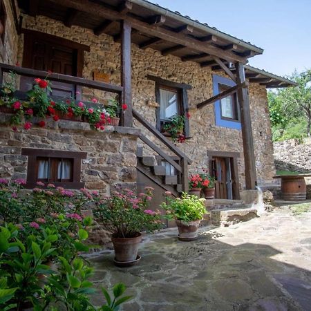 Viviendas El Barrio Cabezón de Liébana Esterno foto